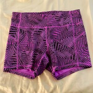 Champion duo dry short 
Pink and black 
Size small